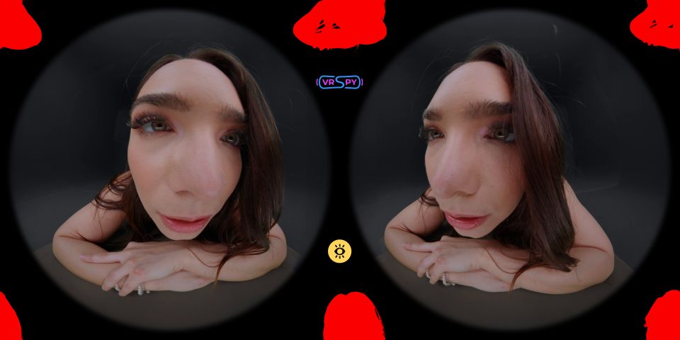 Paso - A través: Ivy Irlanda a la demanda 01-06-2025 - Manojo