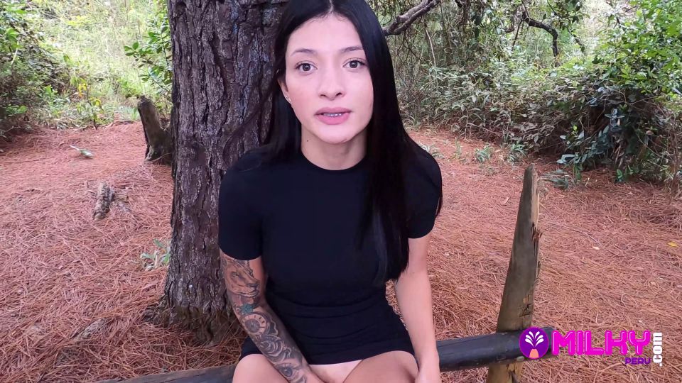 Spectacular Colombian With A Huge Ass In The Woods.