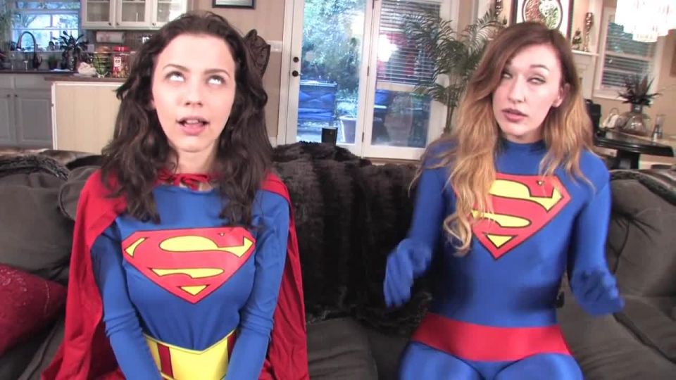 gratis porno clip 12 Flatliners en lesbianas chicas femdom rostrossitting