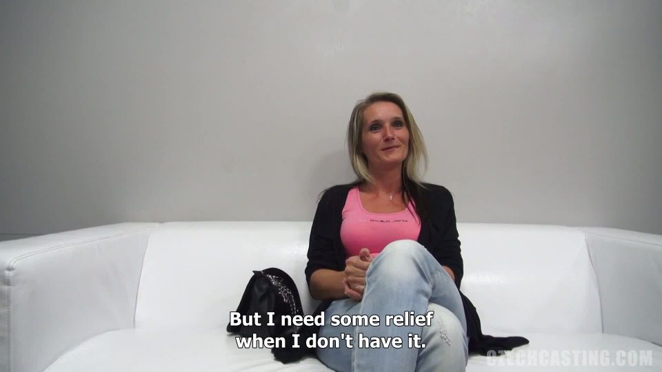 Monika 7003 (porno MILF)