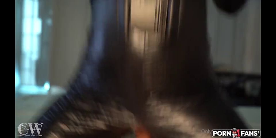 Chloe Wildd Horny Cat Woman Chloe Wildd Lets Thief Bang Her Pussy  Bubble Butt