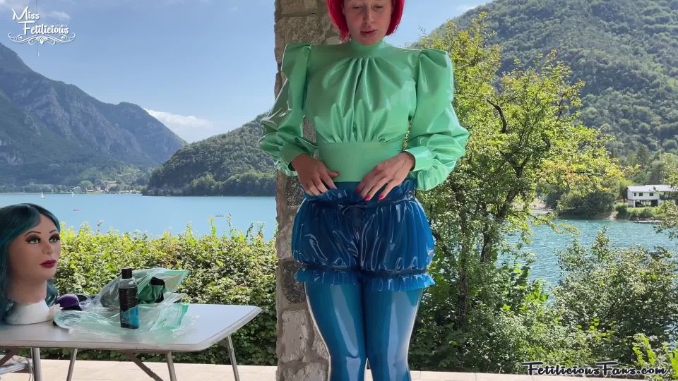 FetiliciousFans SiteRipPt 2Living Doll in Italy