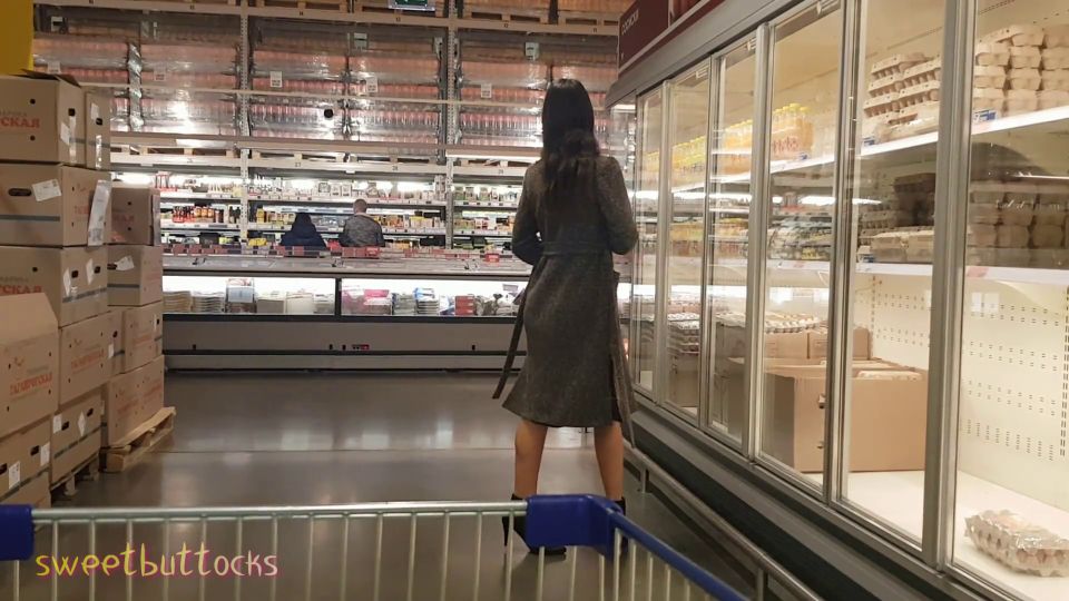Video Naked Girl Walks In The Supermarket Sweetbuttocks 1080p FullHD