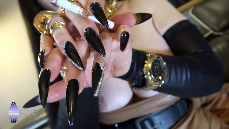 Love Anouschka Femme Fatale – I Love You – I Love You Not