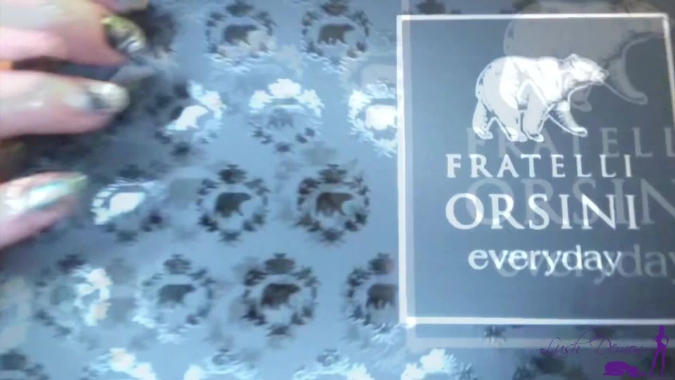 online xxx clip 16 Guante de cuero Unboxing ASMR mano fetiche en pov mona wales femdom