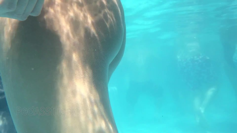 CandidCreeps 823 Pool Candid Underwater Cam Voyeur Bikini Tho