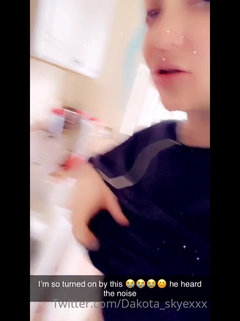 [Onlyfans] dakota skyexxx-07-10-2020-134213702-My real dad father in law I keep messing with