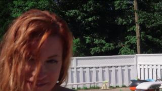 Julie Gelinas - Y Fait Chaud (2017) HD 720p - (Celebrity porn)