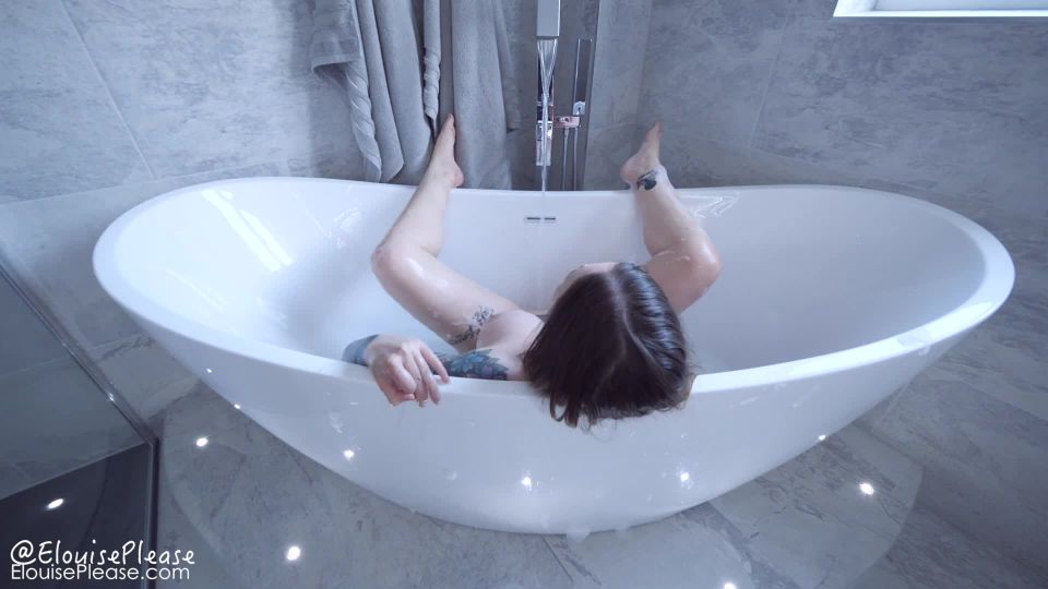 xxx video 44 fetiche de gatas de mano Elouise Por favor – Bañera Cum, fetiche de bañera en femdom porno