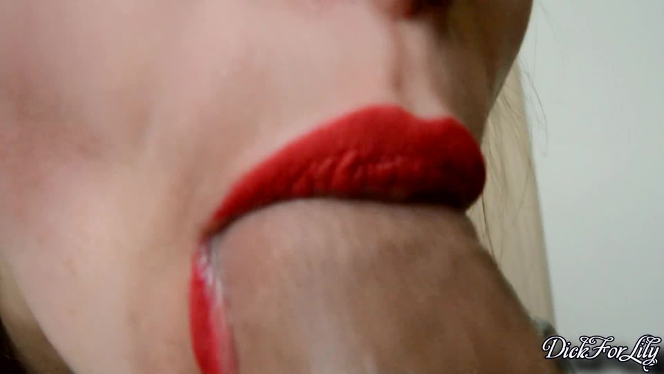 Cute 18 Girl Doing Sloppy Blowjob CloseUp And Licked With Cock Cum 1080p