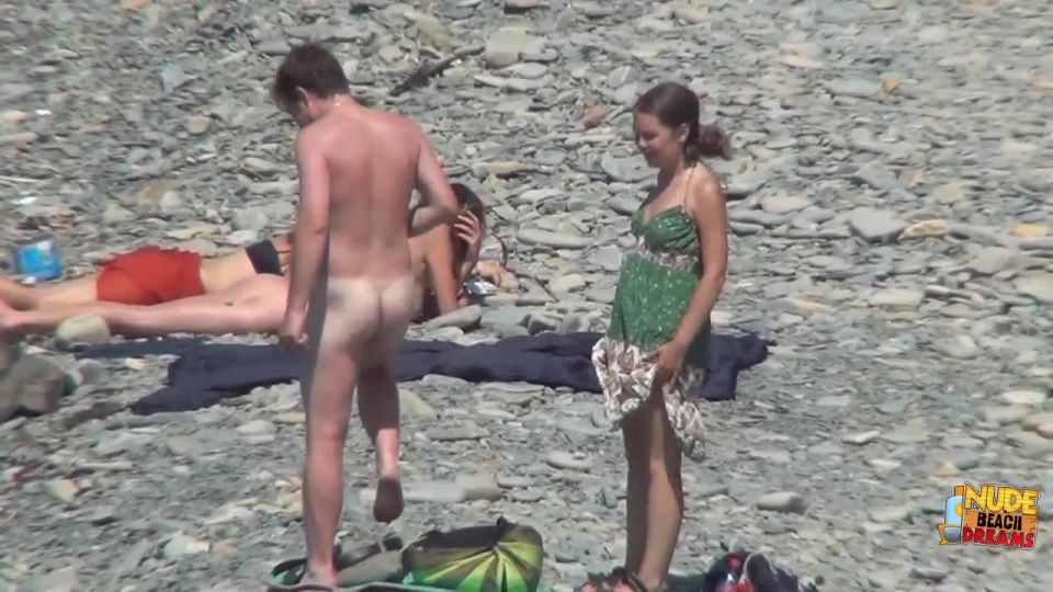 Nudist video  00695