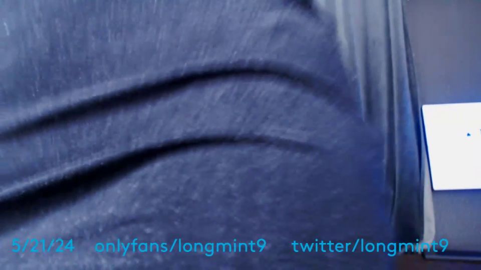 [GetFreeDays.com] Longmint96_061 shemale frottage porn