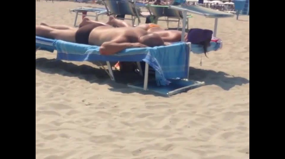 Incredible ass spotted on the beach