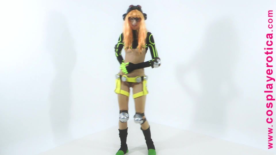 53 - Introvert with Leyla.