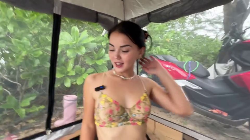 AlexaMills - VLOG 4 : 2000km Paseo y un día muy WET con nosotros ^_^