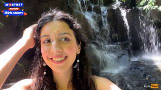 Crazy CUMWALK On Public Waterfall Full Of People Blowjob In Public Toil.