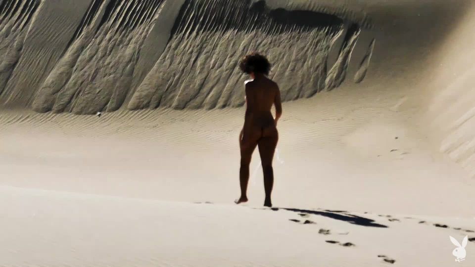 Playmate April 2019 Fo Porter