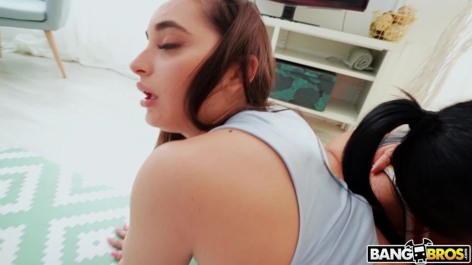 Megan Fiore, Sara Diamante - Yoga Threesome Video Sex Dow...