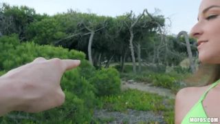 Amirah Adara - Pickup And Fuck Hot Girl In Green Bikini On The Beach SD (Amateur porn)