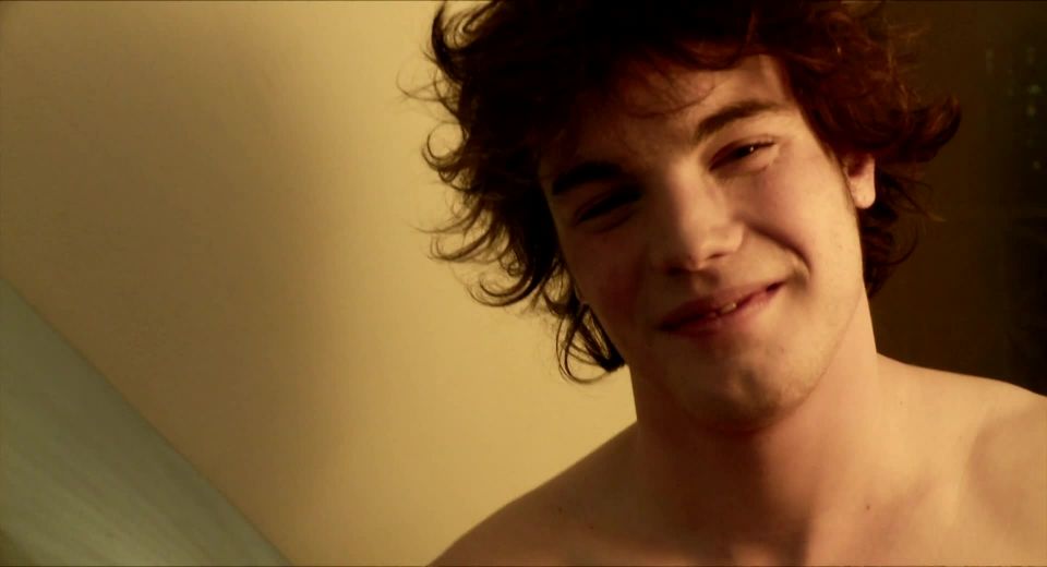 Mailys Amrous, Faustine Dubois – Crónicas sexuales de una familia francesa (2012) HD 1080p - (Celebrity porn)