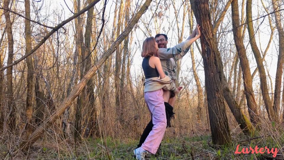 Irenka - Ordeño al aire libre - E1213 - Pañuelo