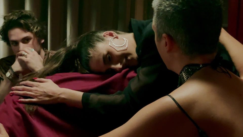 Top Celebrity Clips World Wide: Exclusive Moments Revealed