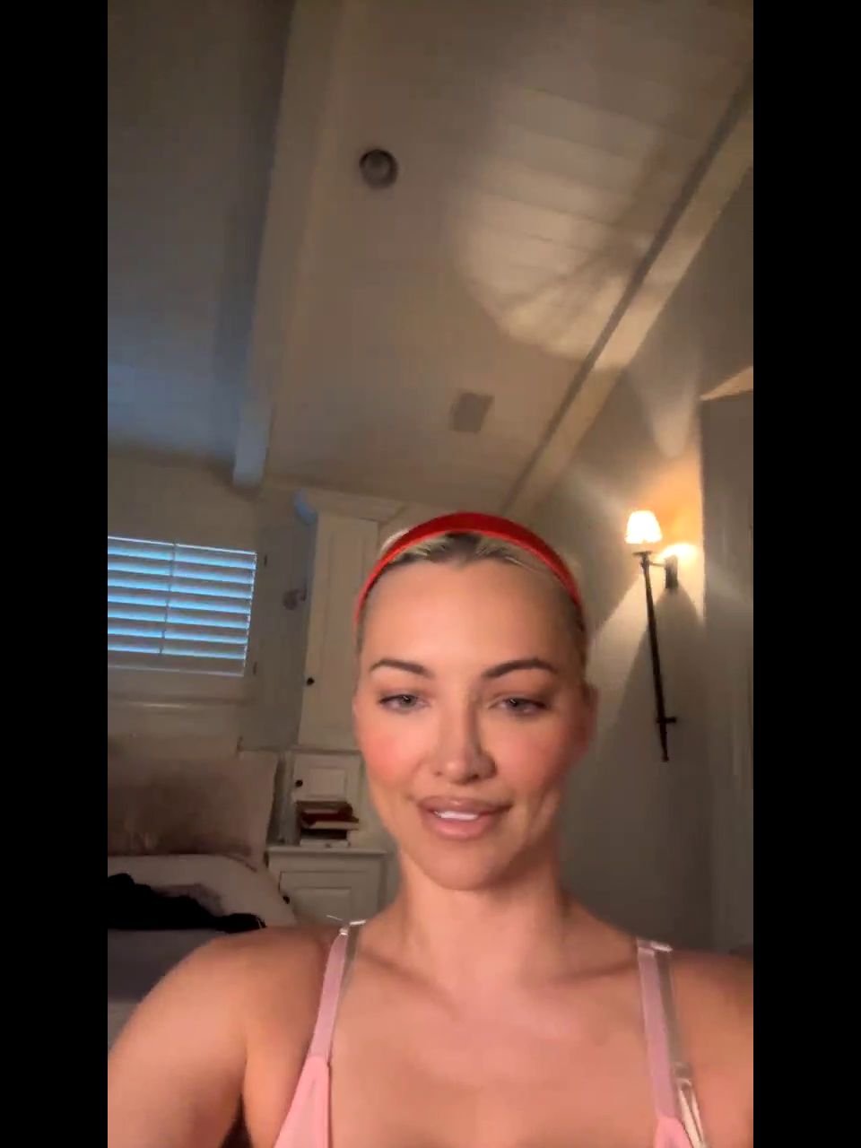 Lindsey Pelas Grandes Tetas Livestream HD 2025 Solo Show OnlyFans