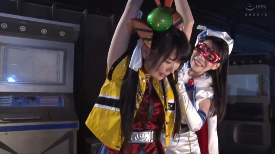 [SuperMisses.com] SPSA-30  Shizuku Hanai, Kurumi Suzuka