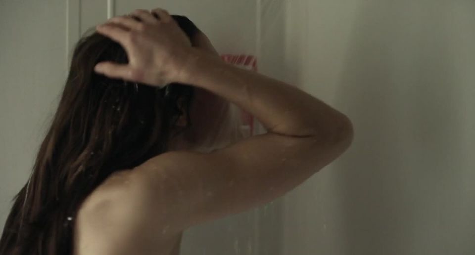 Lili Bordan, Katrina Law – Apparition (2014) HD 720p!!!