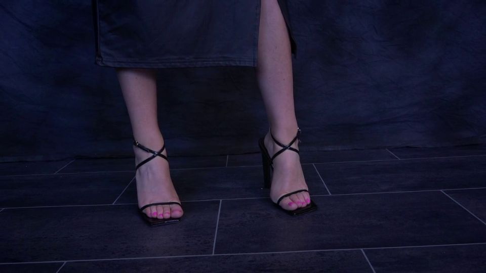 clip 9 fetiche fetiche fetiche femenil  FemdomFoto – Lady Kat – La Señora de la Caña (alemán)  habla sucia