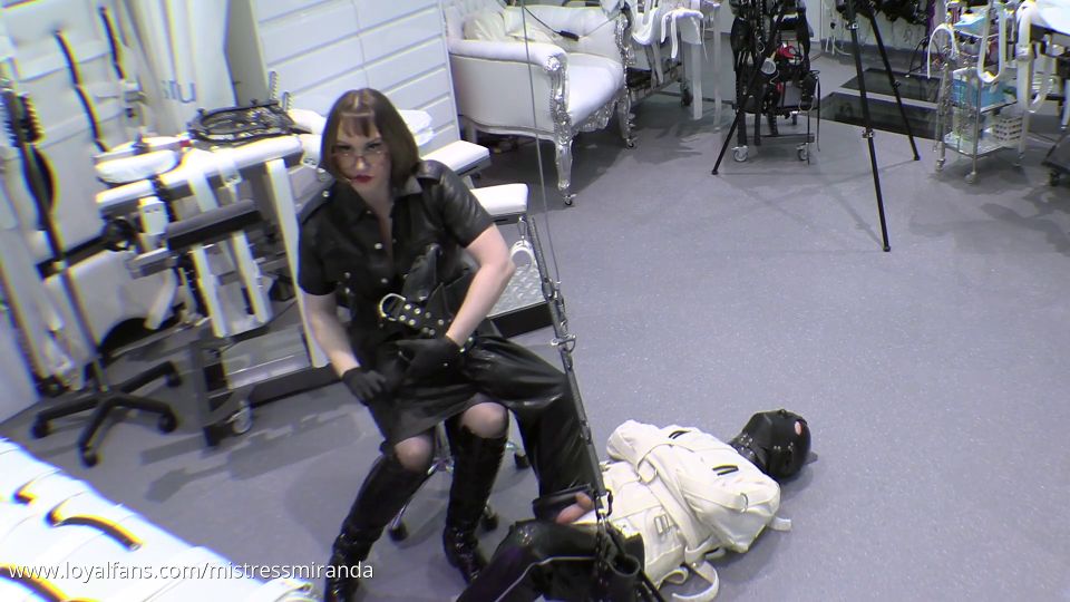 porn video 28 video porno hd bdsm porno brutal whipping Miss Miranda - Heavy Leather Hood Behind the Scenes Upside Down Suspension - FullHD 1080p, bondage on femdom porn