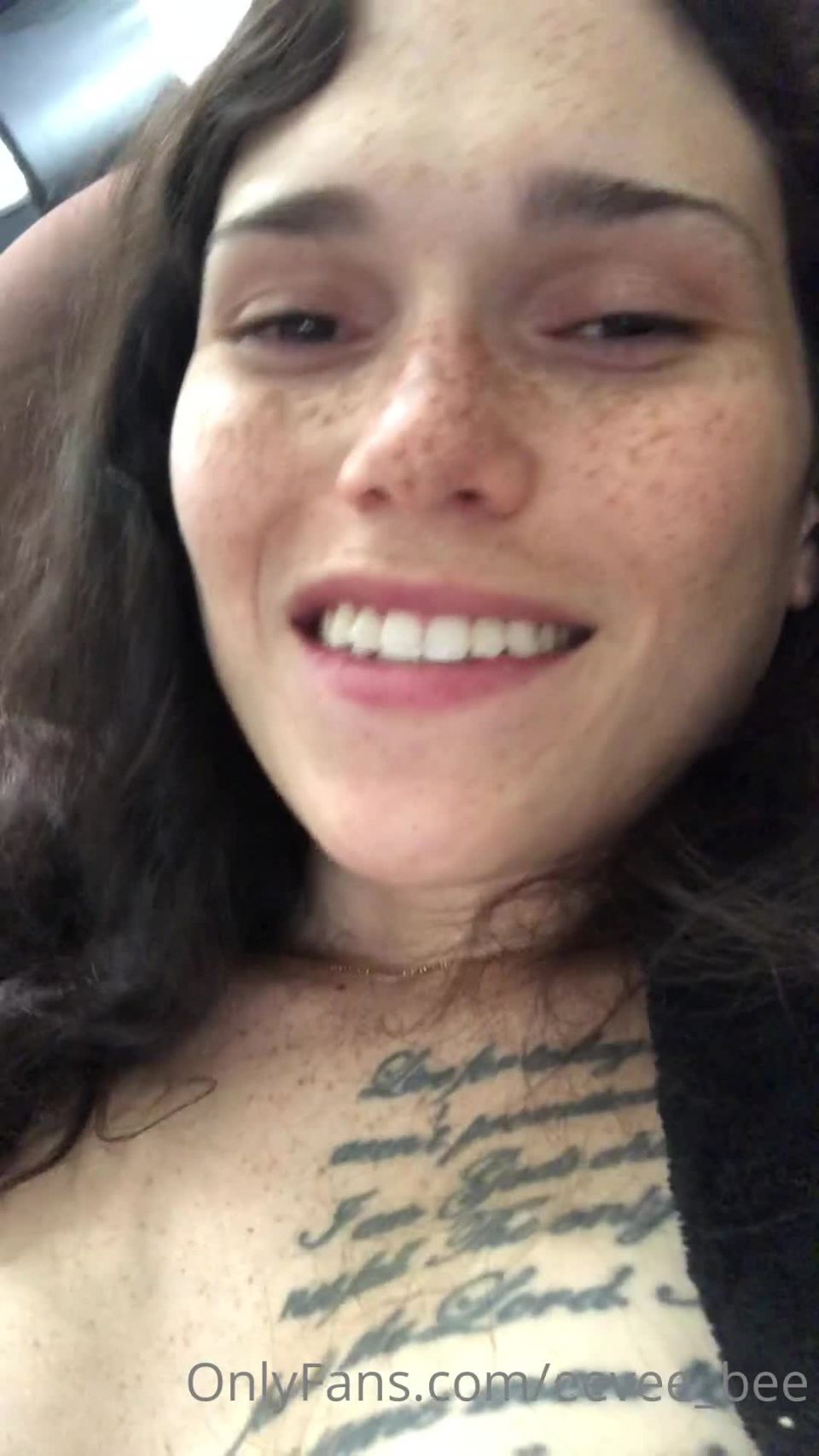 Onlyfans - Eevee Bee Sisters - eevee bee - eeveebeeAdorar a tu reina - 25-08-2020