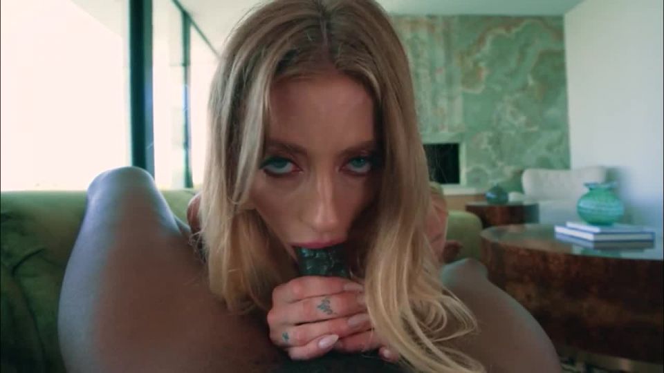 La madrastra se mueve en 9