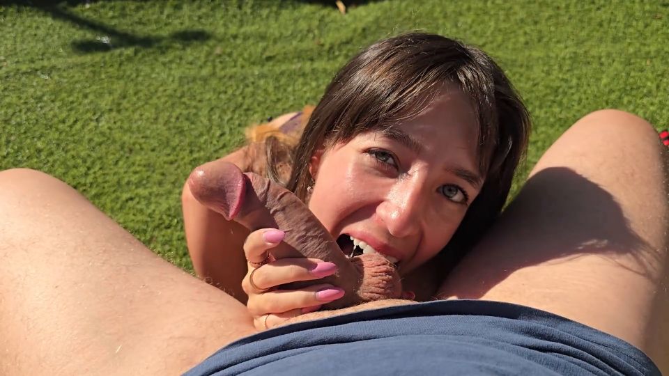 Tentación rubia: Noche íntima de sizzle apasionado