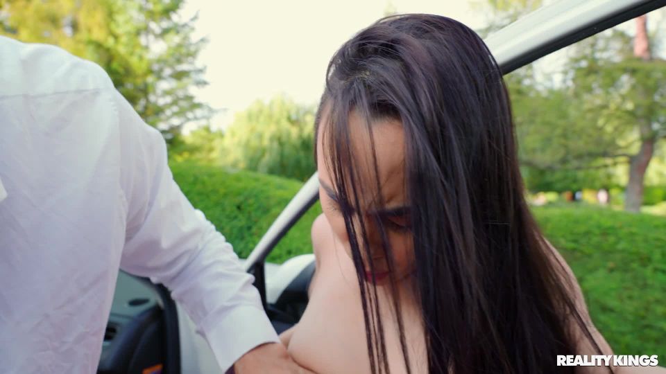  teen Alice Hernandez - Picking Up A College Cutie - Legs   teen 