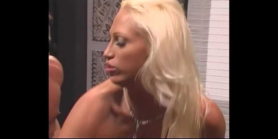 Desperately Horny Housewives, Scene 1