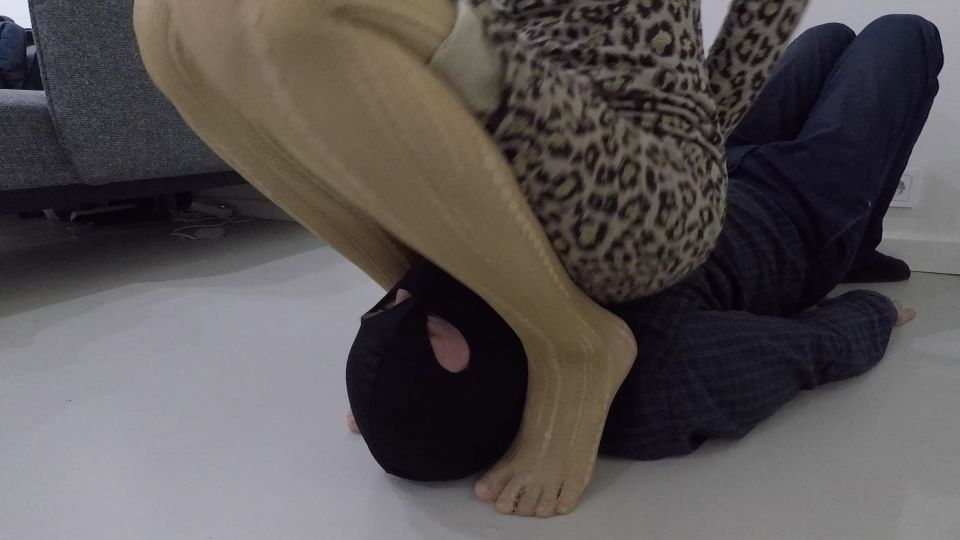 free adult video 13 femdom brat muscle | Ava Krass - I wiggle my ass on his face - UltraHD 2160p | facesitting