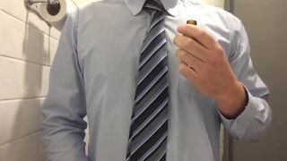 Miss Laura - mistresslaura11 () Mistresslaura - pig on his knees at work sniffing like a filthy addict 12-04-2017