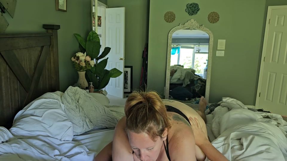 Video Seguí llevándolo después de que se largue para hacerle Creampie mi coño...