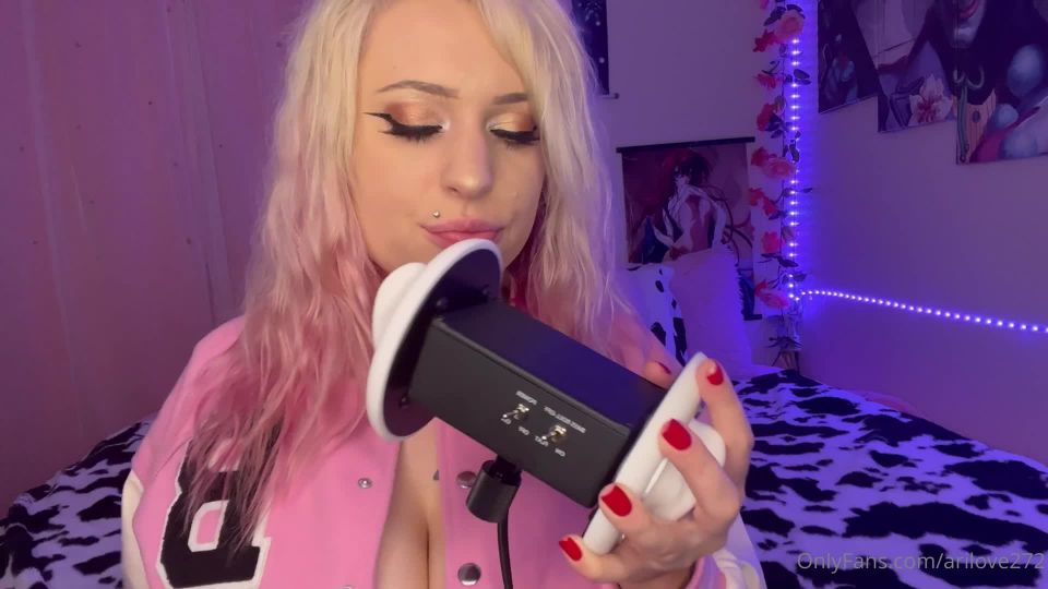 Chica caliente hipnosis y lagartijas AriLove (Porno Rubia)