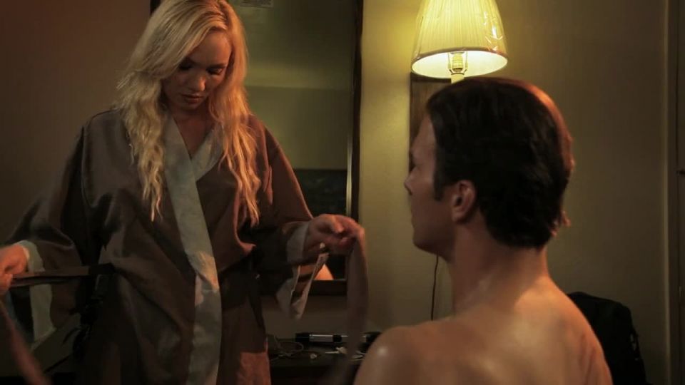 Jenny Allford – Demon Hunter (2012) HD 720p - (Celebridad porno)