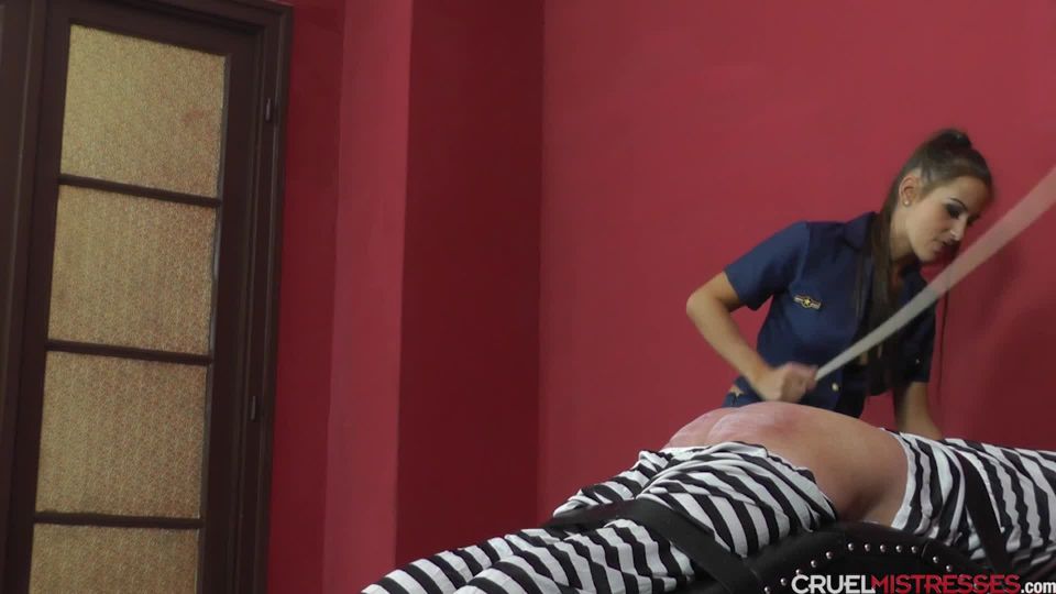 gratis porno clip 34 femdom gloryhole Cruel Mistresses - Ama Amanda - Castigo por falta de trabajo, castigo porno femdom