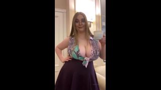 [Onlyfans] lucylaistner -04-06-2020-44784763-