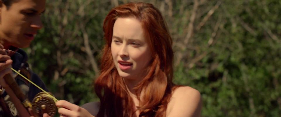 Elyse Levesque - Fishing Naked (2015) HD 1080p - [Celebrity porn]