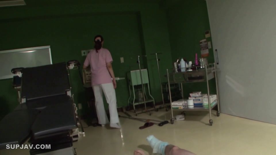 ReducingMosaic MANE-004 完全M男化入院生活 入院したら担当ナースが巨尻のドSでストレス発散の院内ペットに調教された僕。 小川桃果