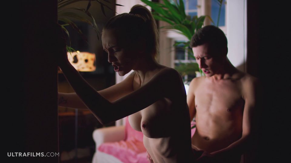 Belle Claire engatusó a su ex.