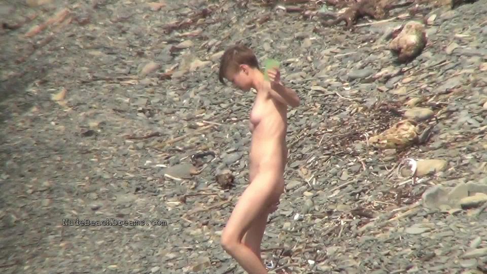 Vídeo nudista 01331