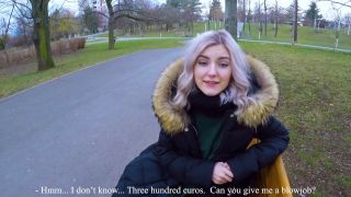 Eva Elfie Cute Teen Suck Cock Public in the Park (Amateur porn)