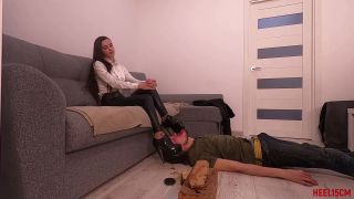 video 49 HEEL15CM - Shoe shine at home, fetish diva on fetish porn 