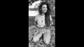 indicaflower-07-04-2020-30035952-Here s me being a slut at the park